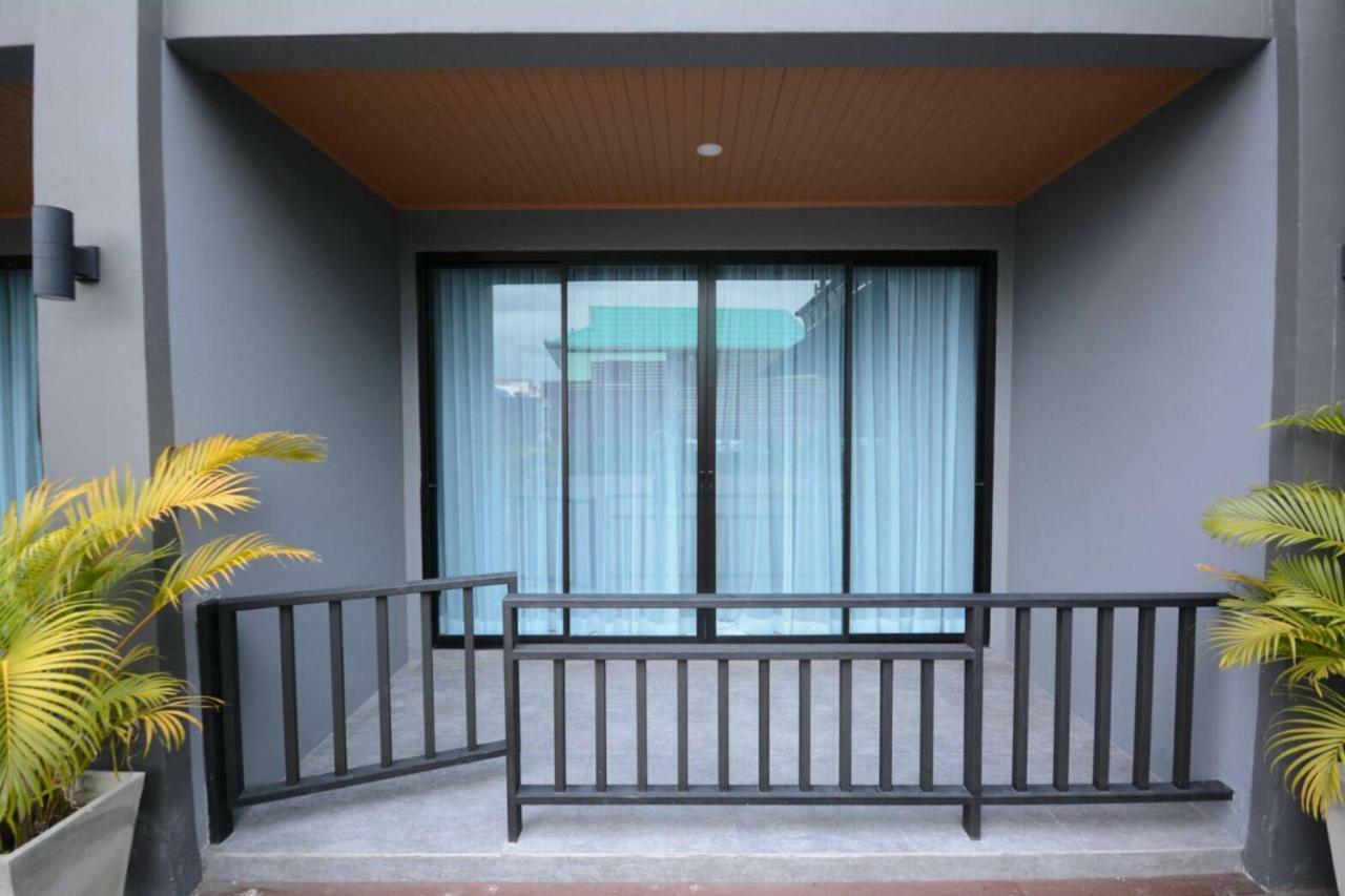Sun Marina Cha-Am Hotel Exterior photo